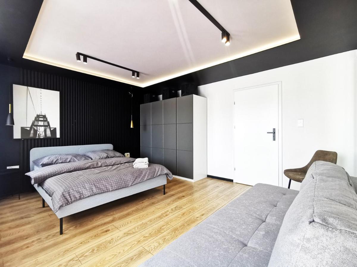 Gliniana Apartment ~ Self Check-In 24H ~ Lift Wrocław Exteriör bild
